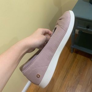 sketchers on the go dreamy